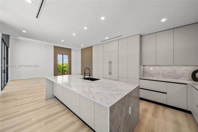 536 NW 48th Street, Miami, FL 33127