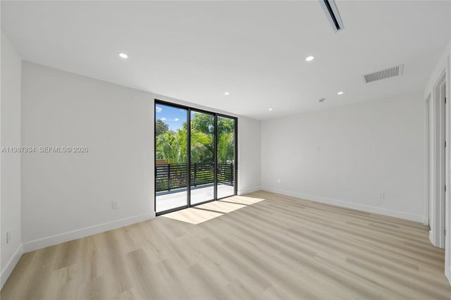 536 NW 48th Street, Miami, FL 33127
