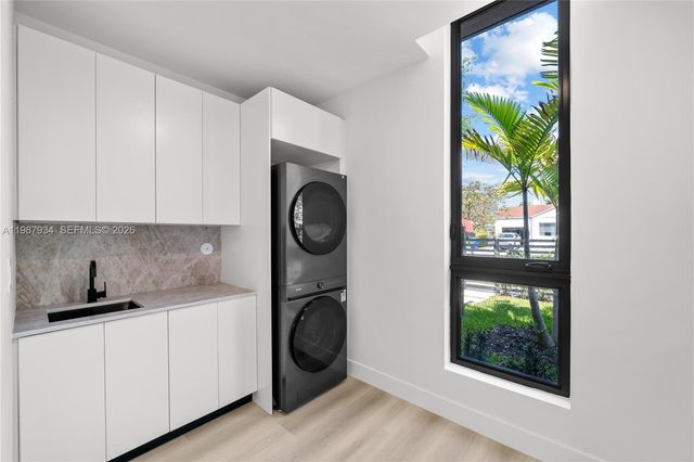 536 NW 48th Street, Miami, FL 33127