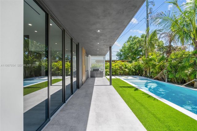 536 NW 48th Street, Miami, FL 33127