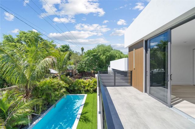 536 NW 48th Street, Miami, FL 33127