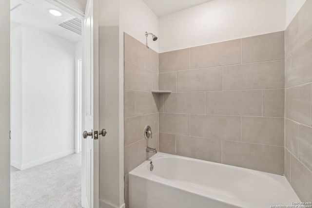 15519 Crescent Pine, San Antonio, TX 78253