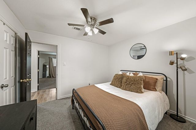 12511 Adirondack Drive, Houston, TX 77089