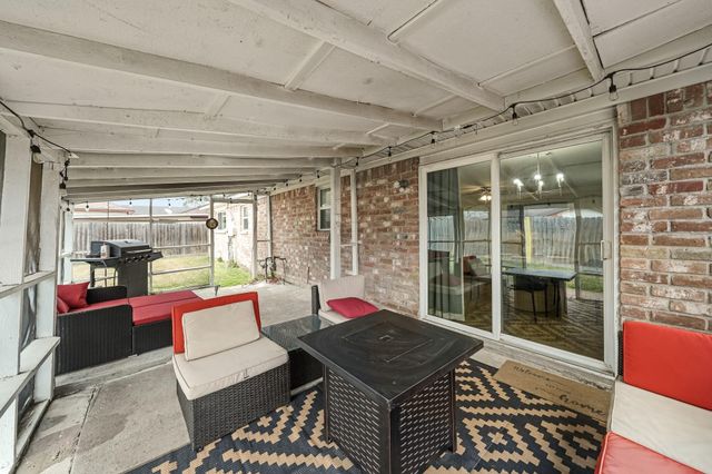 12511 Adirondack Drive, Houston, TX 77089