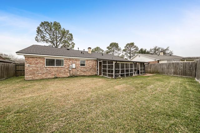 12511 Adirondack Drive, Houston, TX 77089