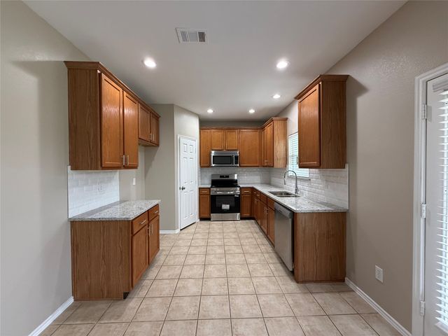 2003 Cobblestone Trail, Forney, TX 75126