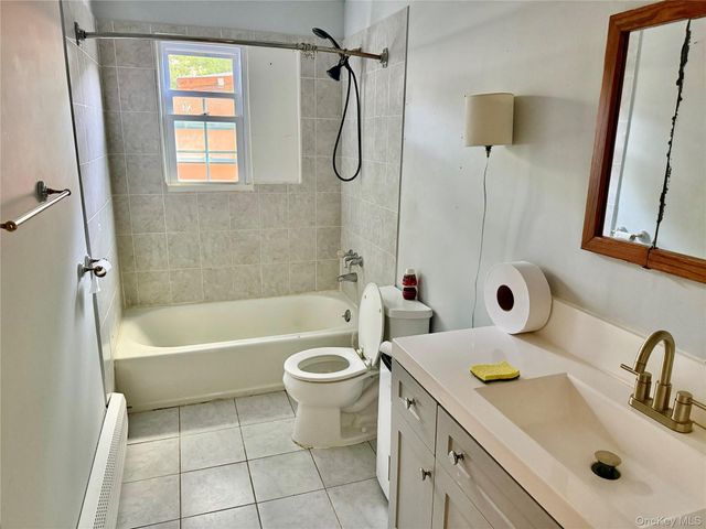 142 Palmer Street, Brentwood, NY 11717