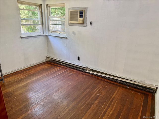 142 Palmer Street, Brentwood, NY 11717