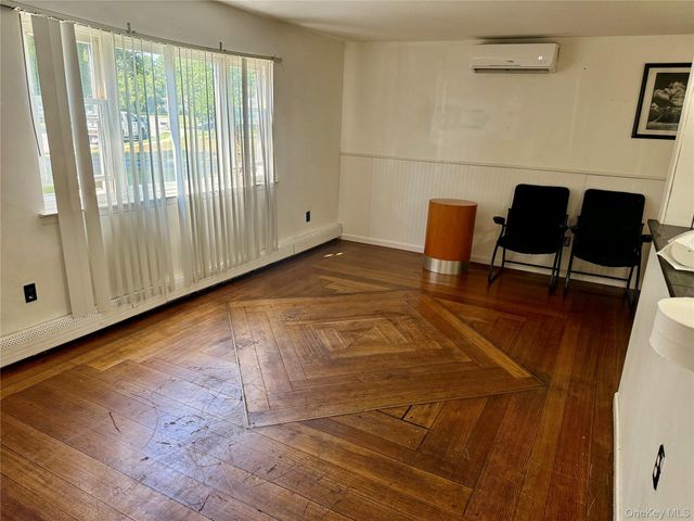 142 Palmer Street, Brentwood, NY 11717