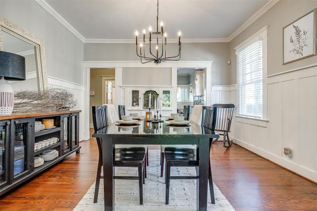 2116 Hurley Avenue, Fort Worth, TX 76110