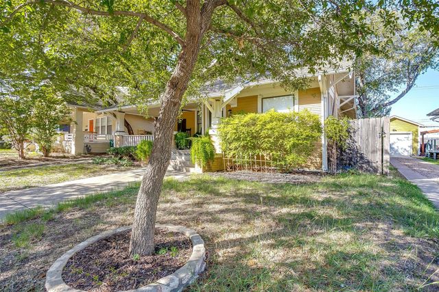 2116 Hurley Avenue, Fort Worth, TX 76110