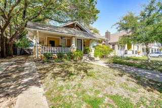 2116 Hurley Avenue, Fort Worth, TX 76110