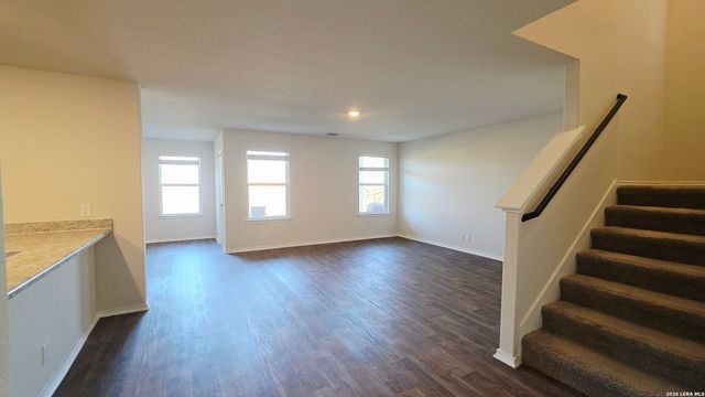 13743 Red Rock Run, San Antonio, TX 78254