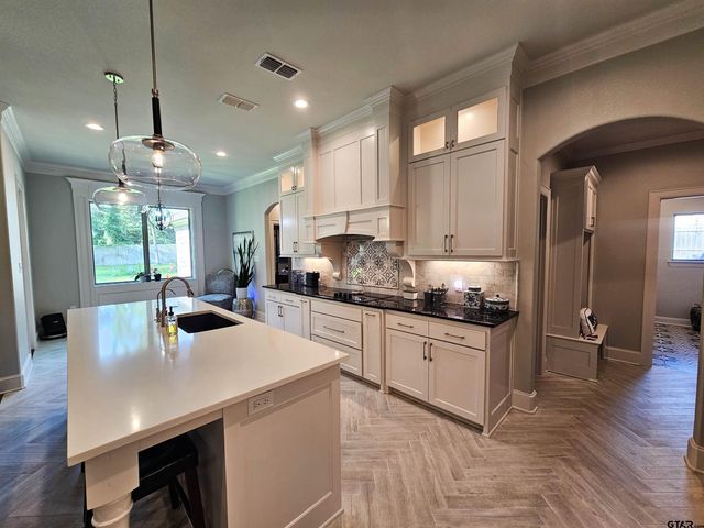 897 CR 2320, Mineola, TX 75773