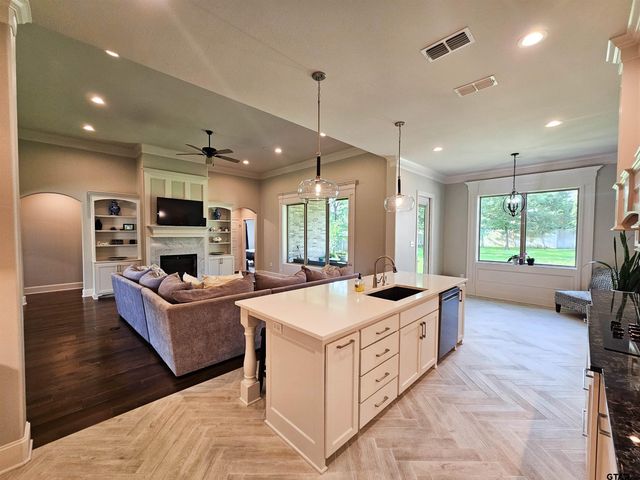 897 CR 2320, Mineola, TX 75773