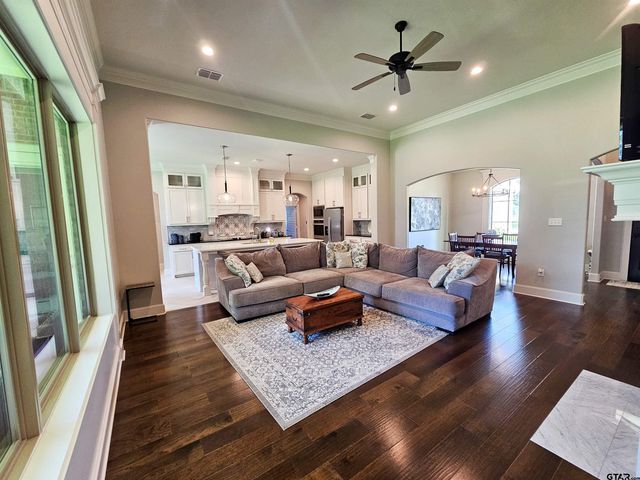 897 CR 2320, Mineola, TX 75773