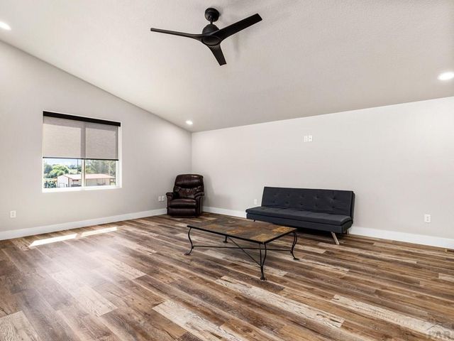 24928 Birdsong Dr, Pueblo, CO 81006