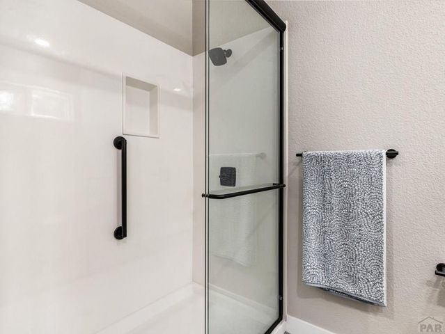 24928 Birdsong Dr, Pueblo, CO 81006