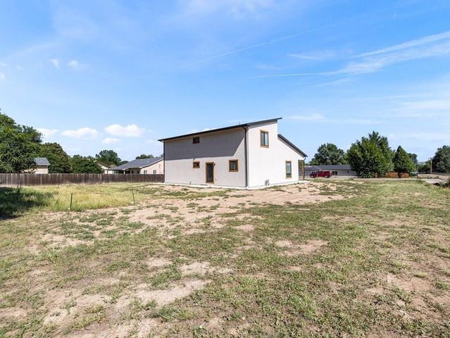 24928 Birdsong Dr, Pueblo, CO 81006