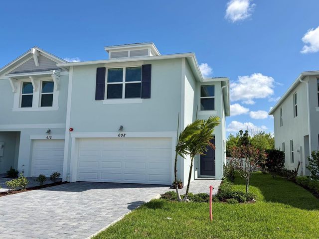 608 Salisbury Circle, Fort Pierce, FL 34982