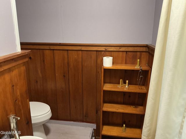 2025 Us Highway 20, Nassau, NY 12123