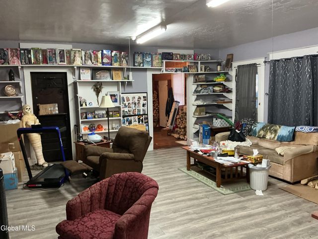 2025 Us Highway 20, Nassau, NY 12123