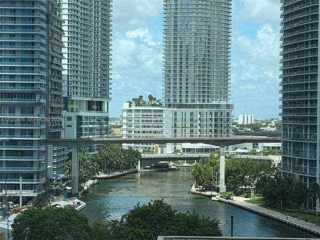 41 SE 5th St 716, Miami, FL 33131