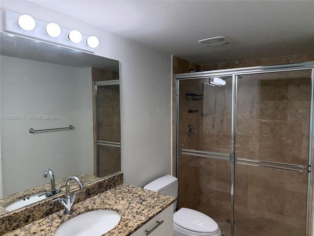 41 SE 5th St 716, Miami, FL 33131