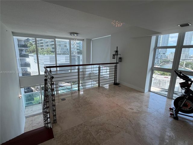 41 SE 5th St 716, Miami, FL 33131