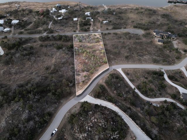 244 Peninsula DR, Burnet, TX 78611