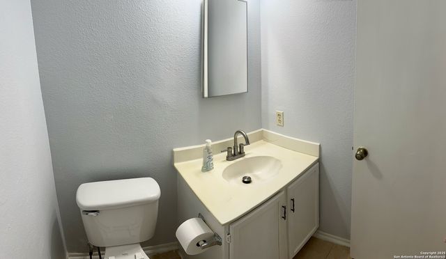 9847 Kelton, San Antonio, TX 78250