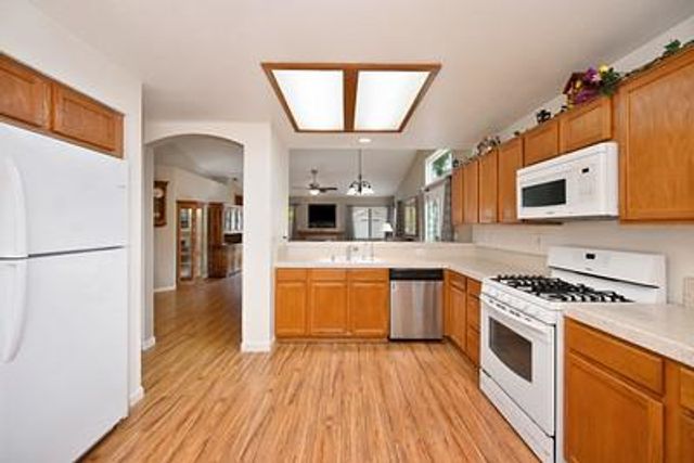 8939 Generations Ct, Elk Grove, CA 95758