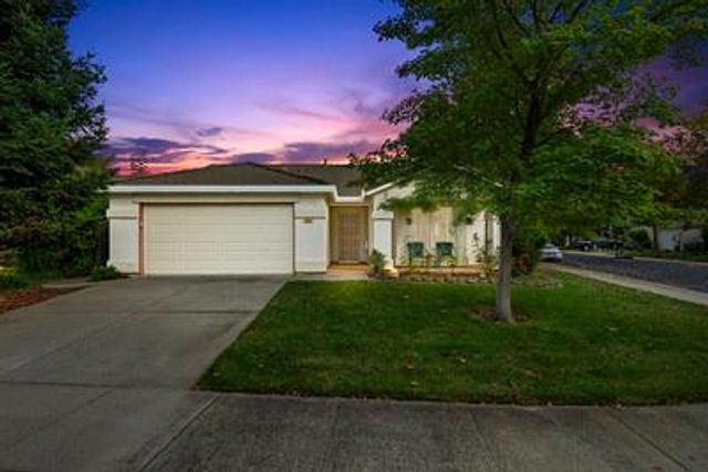 8939 Generations Ct, Elk Grove, CA 95758