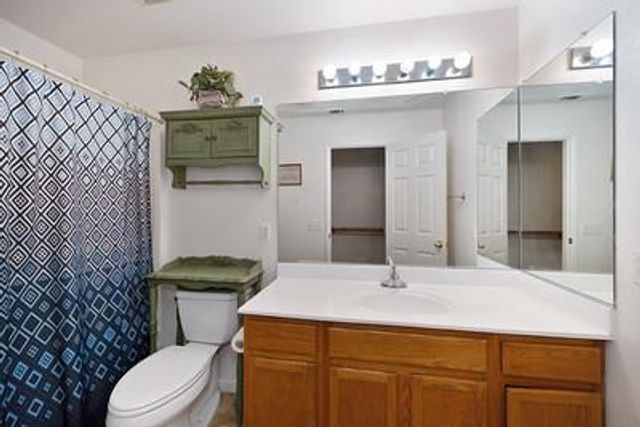 8939 Generations Ct, Elk Grove, CA 95758