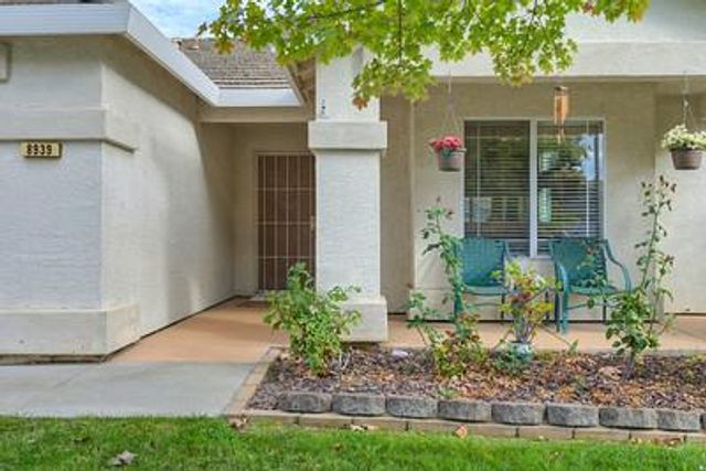 8939 Generations Ct, Elk Grove, CA 95758