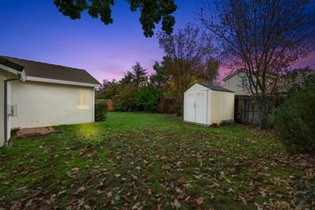 8939 Generations Ct, Elk Grove, CA 95758