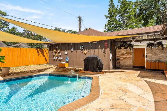 15111 Stonewick Drive, Houston, TX 77068