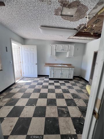 17380 Keith Street, North Palm Springs, CA 92258