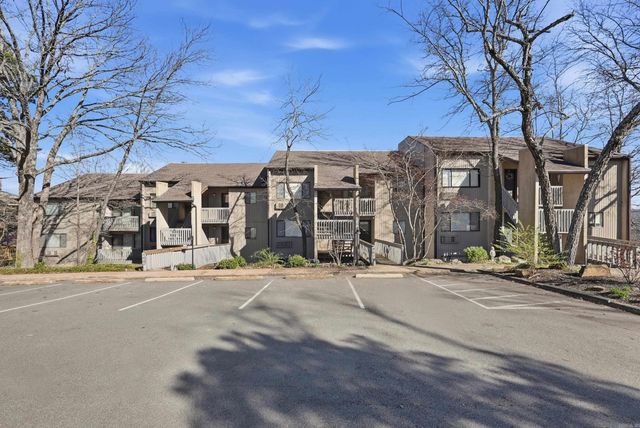 125 Chelsea Dr, Fairfield Bay, AR 72088