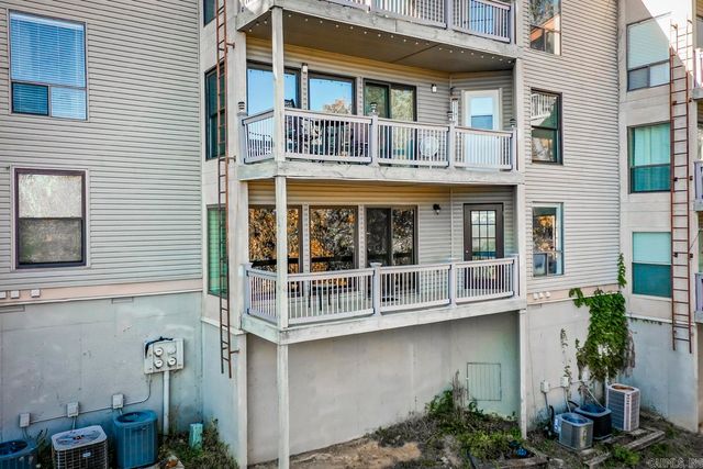 125 Chelsea Dr, Fairfield Bay, AR 72088