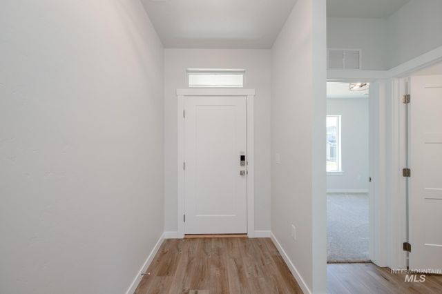 2055 S Border Way, Meridian, ID 83642