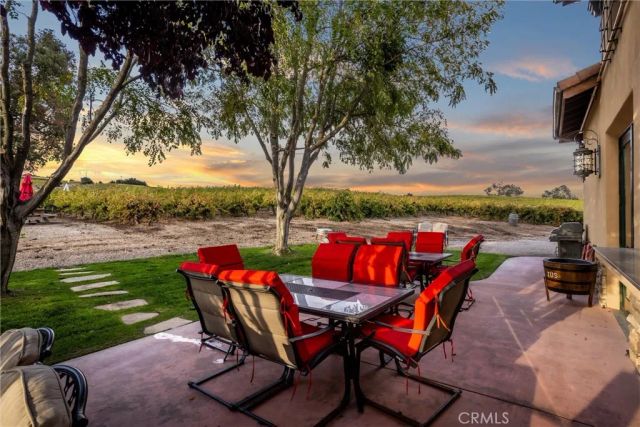 3000 Oakdale Rd., Paso Robles, CA 93446