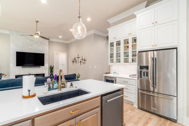 1 Estado Circle, Hot Springs Village, AR 71909