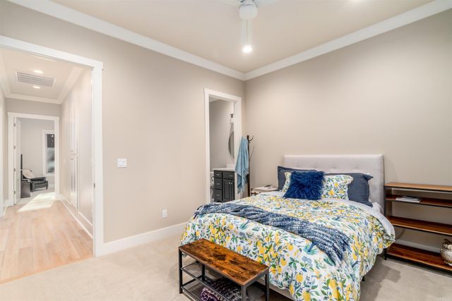 1 Estado Circle, Hot Springs Village, AR 71909