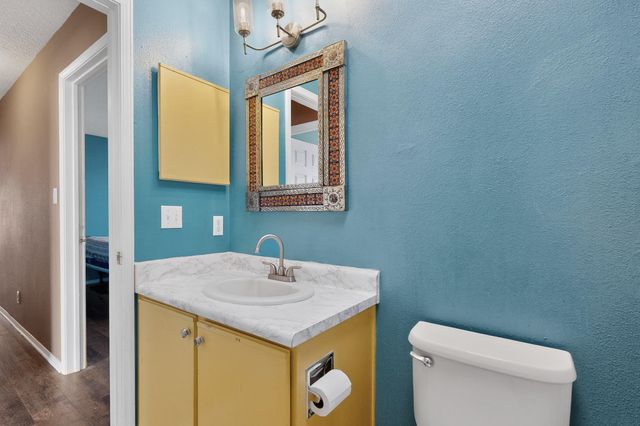 7417 Mackenzie Drive NE, Rio Rancho, NM 87144