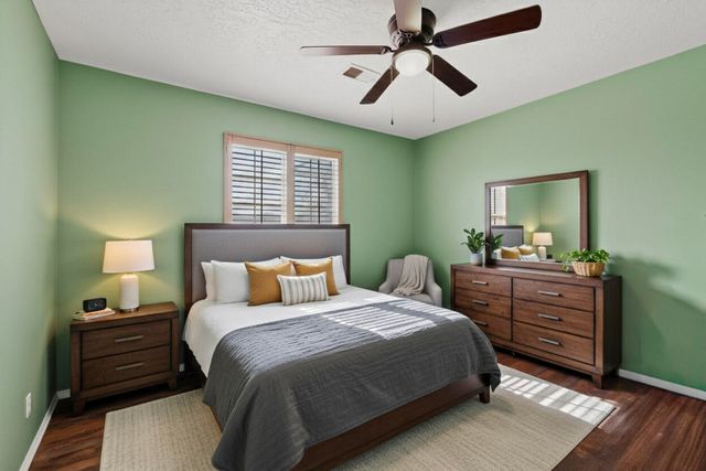 7417 Mackenzie Drive NE, Rio Rancho, NM 87144