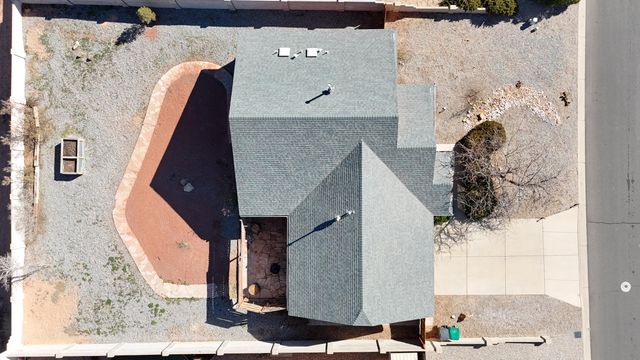 7417 Mackenzie Drive NE, Rio Rancho, NM 87144