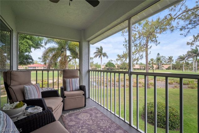 259 Deerwood CIR 6, Naples, FL 34113