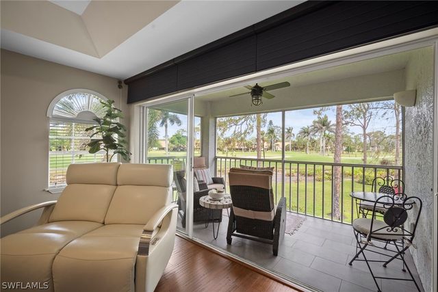259 Deerwood CIR 6, Naples, FL 34113