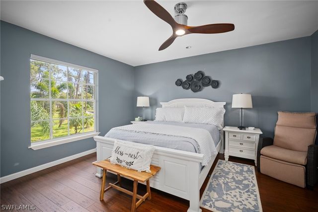 259 Deerwood CIR 6, Naples, FL 34113